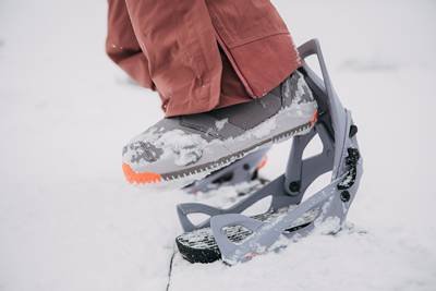 Speed-entry snowboard bindings